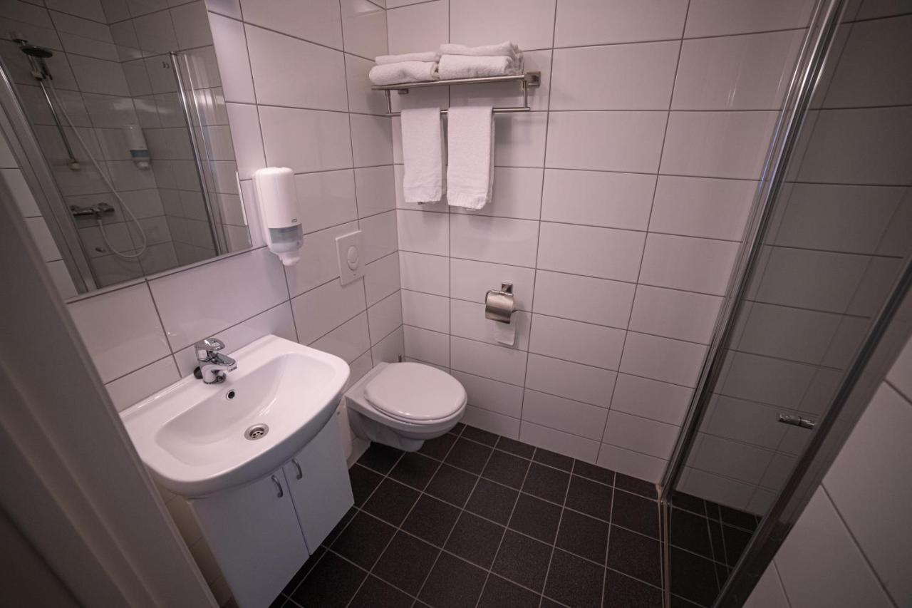 Forde Gjestehus Og Camping Exterior foto